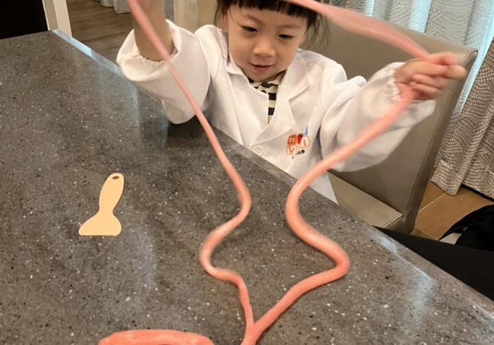 Tr.Vivi親子科學x Vivi老師到你家