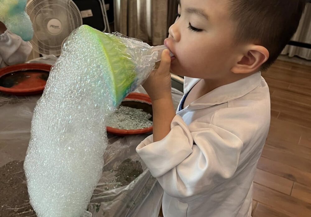 Tr.Vivi親子科學x Vivi老師到你家