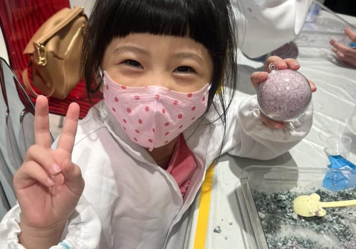Tr.Vivi親子科學x 台中新光三越