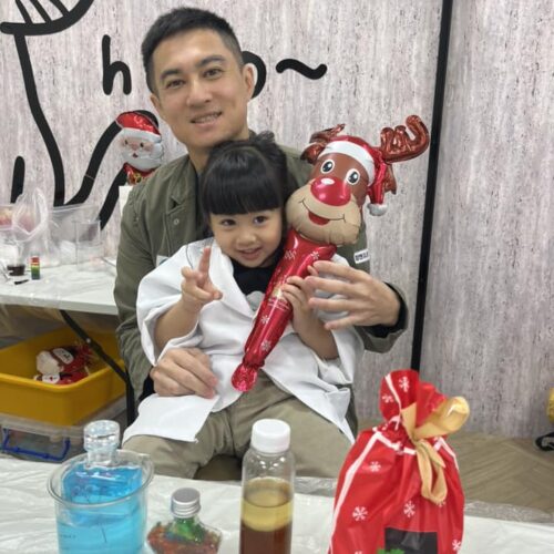 Tr.Vivi親子科學-聖誕雪花天氣瓶DIY