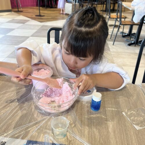 Tr.Vivi親子科學-果凍精靈沐浴劑 DIY