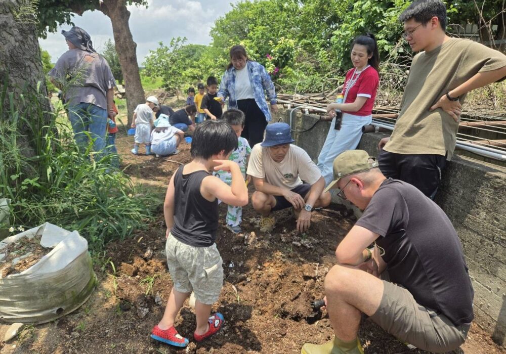 Tr.Vivi親子科學x 土雞老師控窯