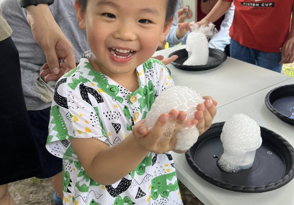 Tr.Vivi親子科學x 土雞老師控窯